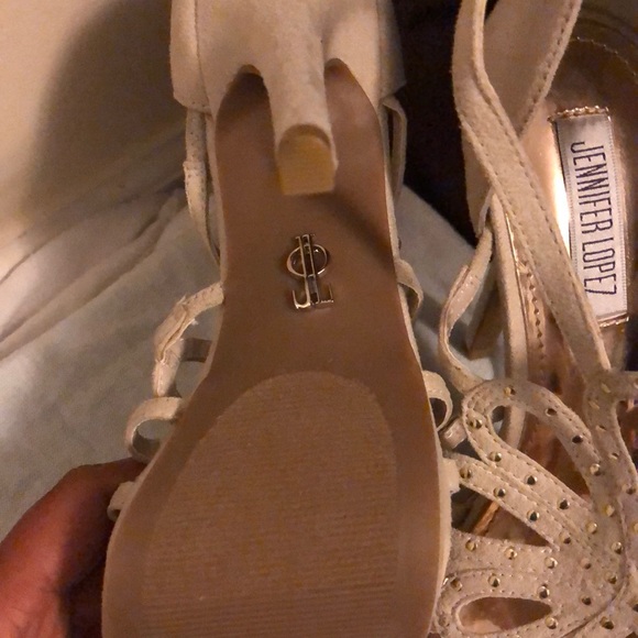 Size 7.5 Jennifer Lopez Heels Brand New w/o box - Picture 3 of 4